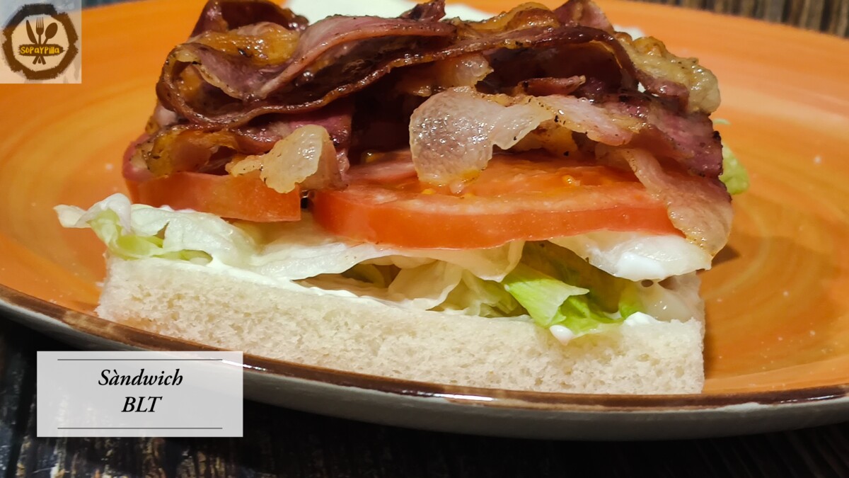 Sandwich BLT (bacon, Lettuce, Tomato) - Sopaypilla